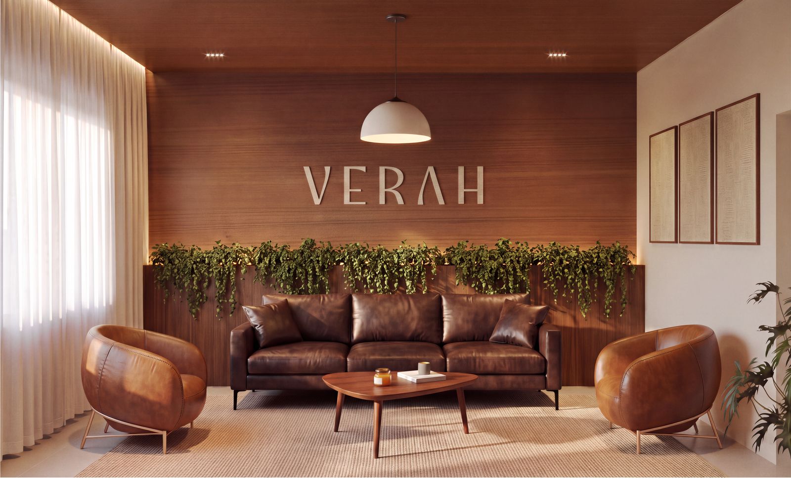 Perspectiva do hall social do Verah: painel de madeira com o letreiro Verah, sofá e poltronas de couro, jardineira iluminada e cortinas de linho